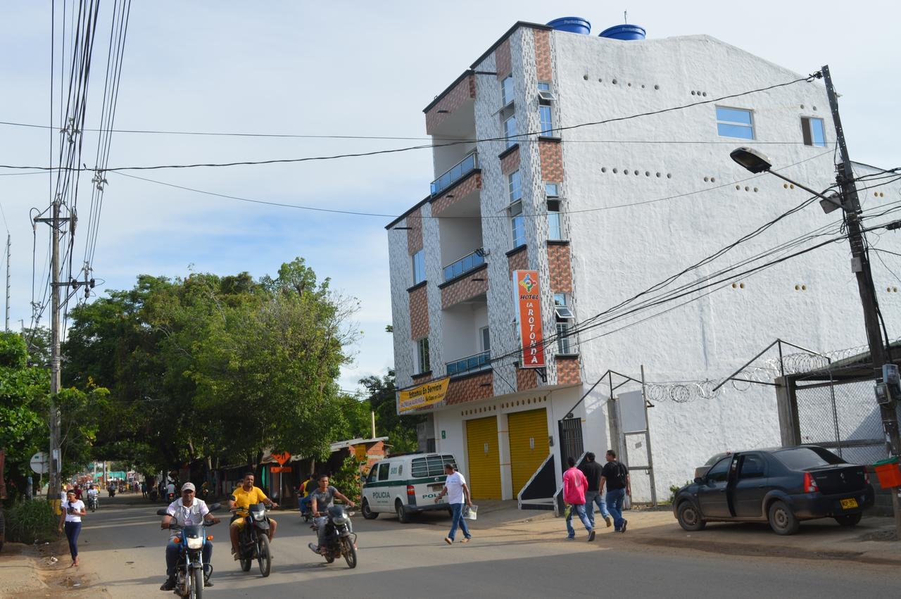 Hotel La Rotonda Caucasia Exterior foto